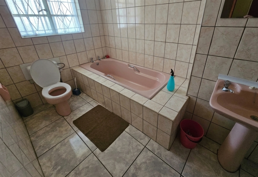 3 Bedroom Property for Sale in Brandwag Free State